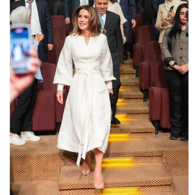 Queen Rania Honors Winners of 2024 Queen Rania Award for Excellence in Education The Real My